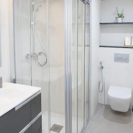 Sea Views Ii 阿利坎特